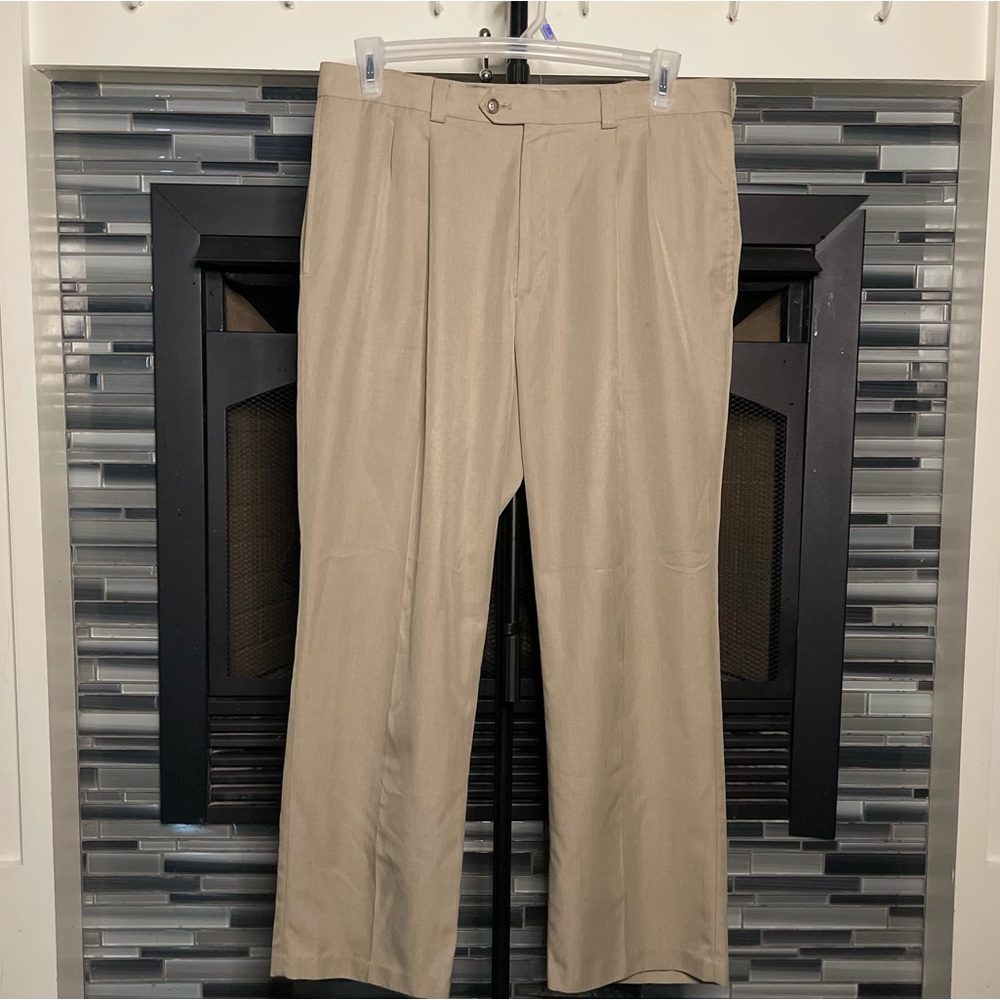 Mens Haggar Dress Slacks, Size 36